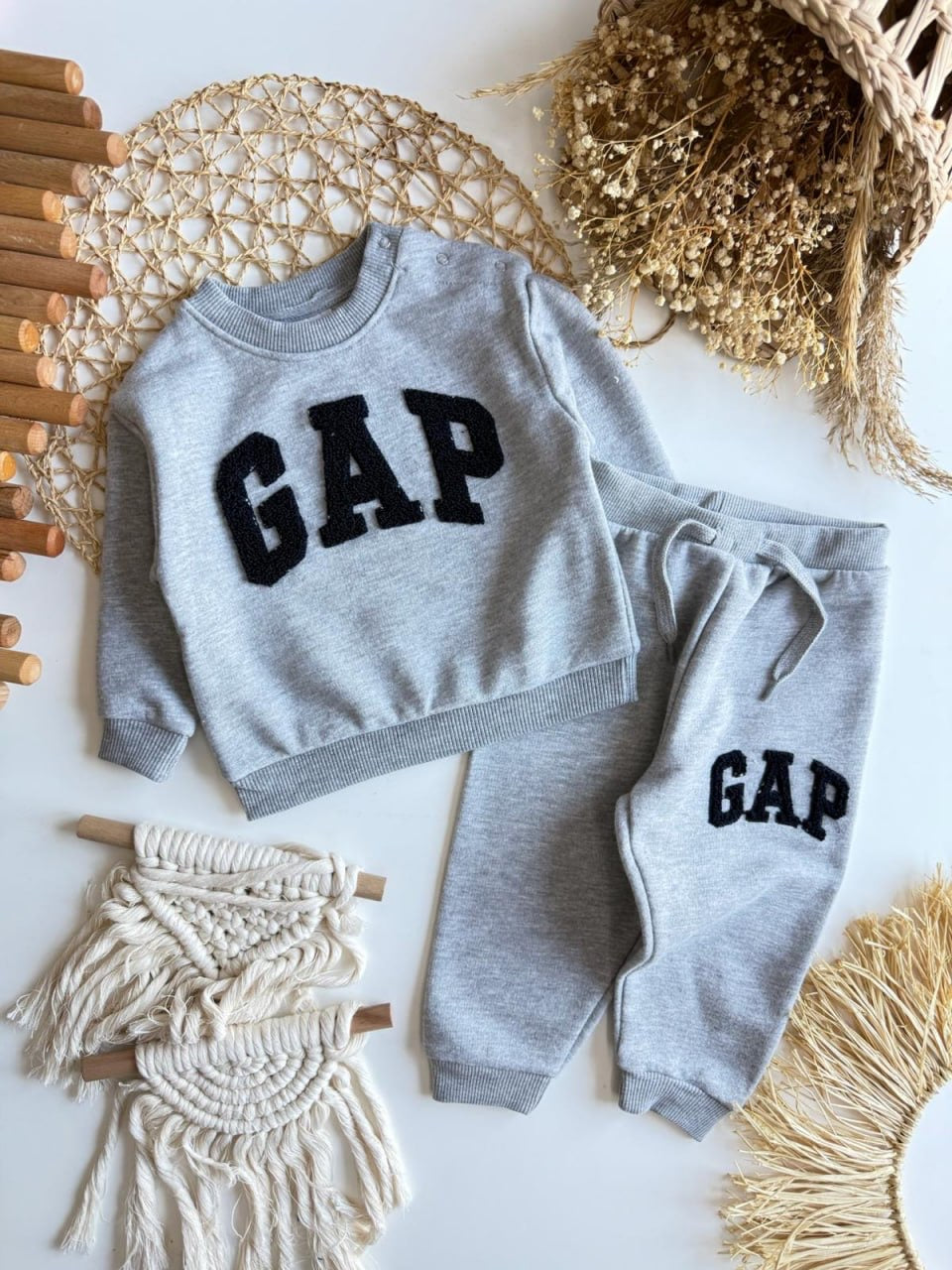 Unisex “Gap” Print Set - Grey | Boys